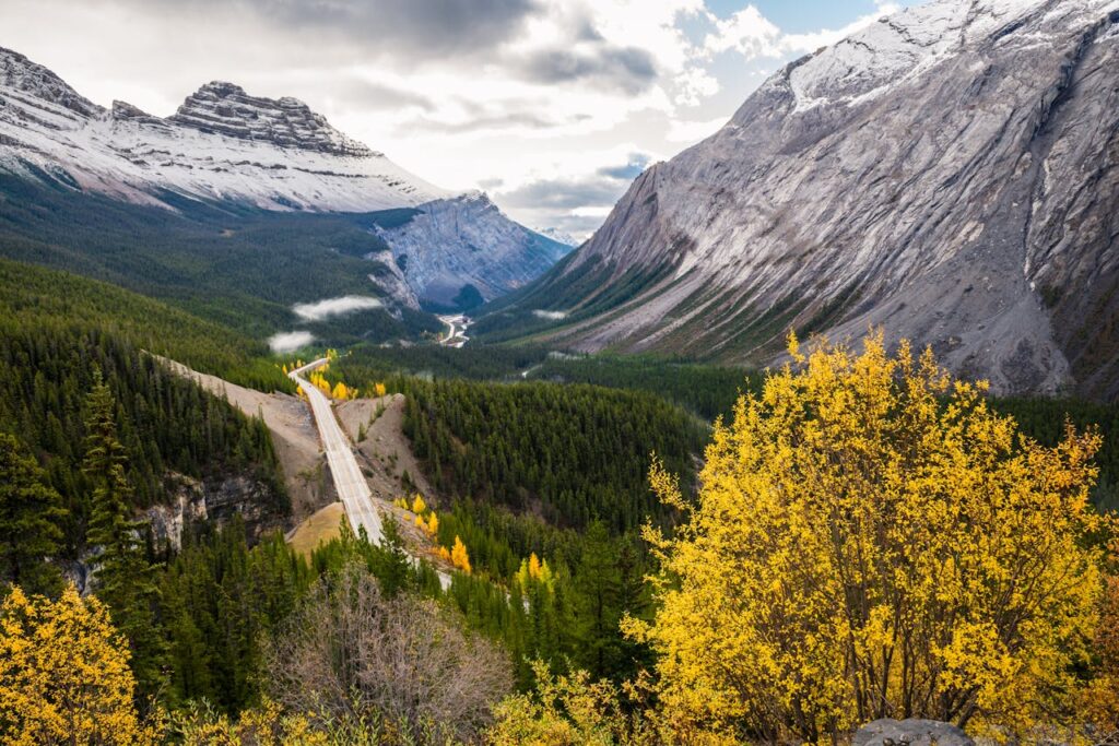 Carretera Icefields Parkway en nuestro viaje organizado a Canadá Oeste, entre Banff y Jasper